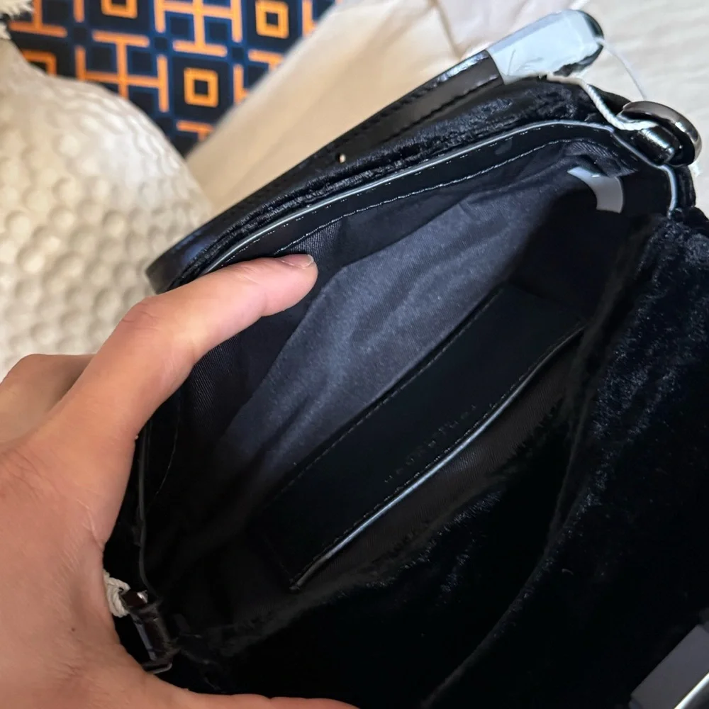 NWT , TORY BURCH BRITTEN VELVET PUFFY MINI TOP HANDLE BLACK